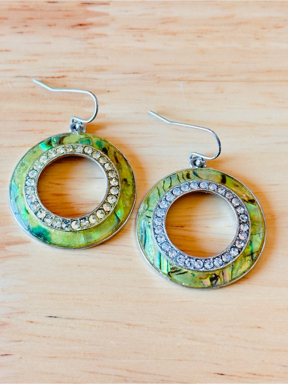 Simply Noelle Abalone With Rhinestone Earring